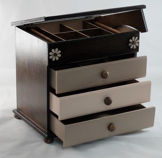 11c porta joia | 18x26x22cm | R$ 249.99