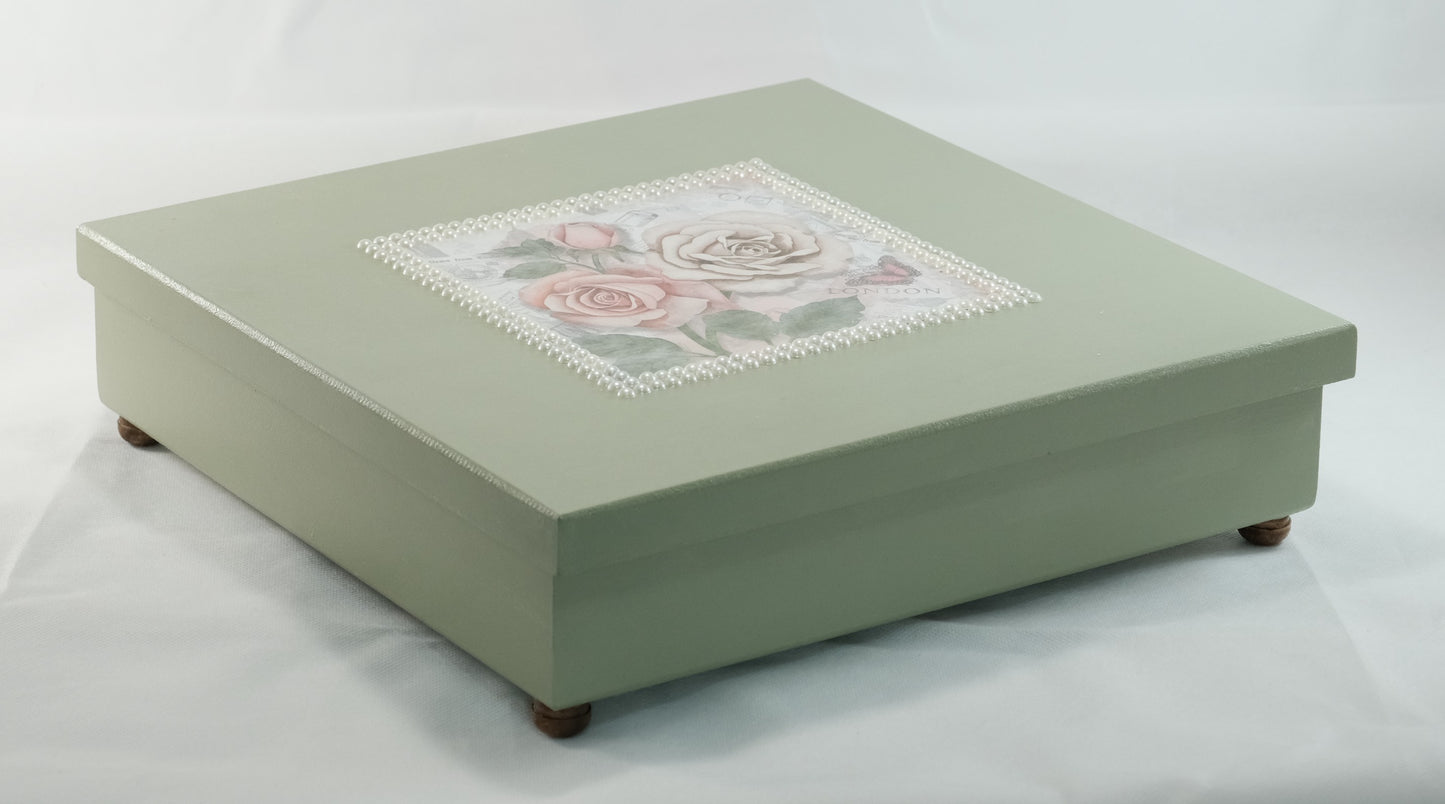 26b porta joia | 30x30cm | R$ 139.99